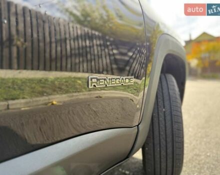 Черный Джип Ренегат, объемом двигателя 2.36 л и пробегом 190 тыс. км за 11800 $, фото 16 на Automoto.ua