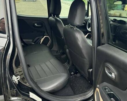 Чорний Джип Ренегат, об'ємом двигуна 2.36 л та пробігом 149 тис. км за 14200 $, фото 10 на Automoto.ua