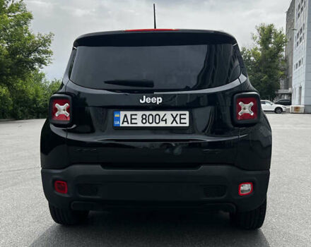 Джип Ренегат 2016 в Днепре (Днепропетровске) на Automoto.ua Черный Джип Ренегат, объемом двигателя 2.4 л и пробегом 120 тыс. км за 13500 $, фото 4 на Automoto.ua
