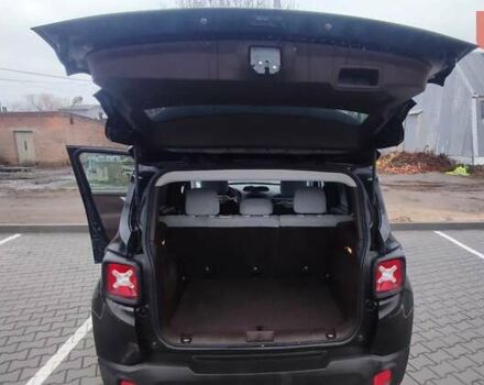 Джип Ренегат 2016 в Виннице на Automoto.ua Черный Джип Ренегат, объемом двигателя 2.4 л и пробегом 99 тыс. км за 12800 $, фото 10 на Automoto.ua