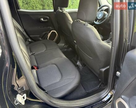 Черный Джип Ренегат, объемом двигателя 2.36 л и пробегом 190 тыс. км за 11800 $, фото 37 на Automoto.ua