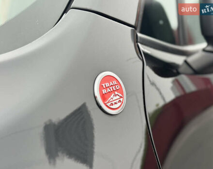 Чорний Джип Ренегат, об'ємом двигуна 2.4 л та пробігом 155 тис. км за 12800 $, фото 10 на Automoto.ua