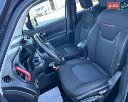 Черный Джип Ренегат, объемом двигателя 2.4 л и пробегом 76 тыс. км за 12990 $, фото 18 на Automoto.ua