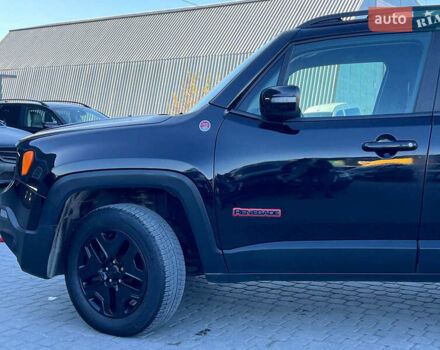 Черный Джип Ренегат, объемом двигателя 2.4 л и пробегом 76 тыс. км за 12990 $, фото 2 на Automoto.ua