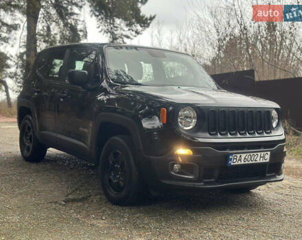Черный Джип Ренегат, объемом двигателя 2.36 л и пробегом 110 тыс. км за 12900 $, фото 3 на Automoto.ua