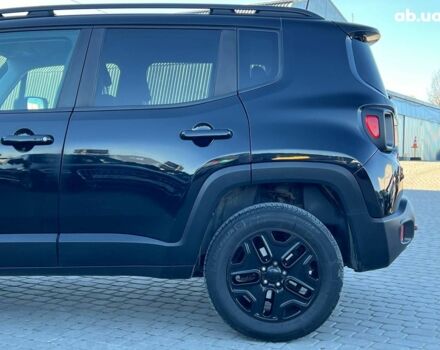 Черный Джип Ренегат, объемом двигателя 2.4 л и пробегом 76 тыс. км за 12990 $, фото 4 на Automoto.ua
