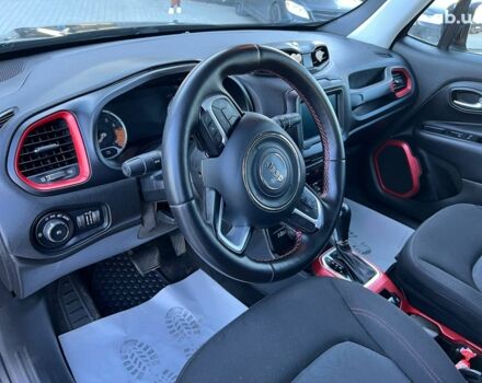 Черный Джип Ренегат, объемом двигателя 2.4 л и пробегом 76 тыс. км за 12990 $, фото 17 на Automoto.ua