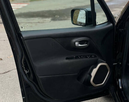 Джип Ренегат 2017 в Броварах на Automoto.ua Черный Джип Ренегат, объемом двигателя 2.4 л и пробегом 76 тыс. км за 12400 $, фото 11 на Automoto.ua