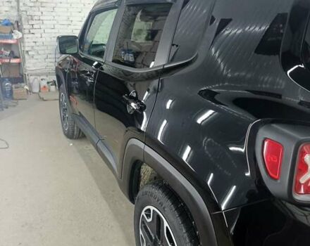 Джип Ренегат 2017 у Ирпене на Automoto.ua Чорний Джип Ренегат, об'ємом двигуна 2.36 л та пробігом 170 тис. км за 13500 $, фото 6 на Automoto.ua