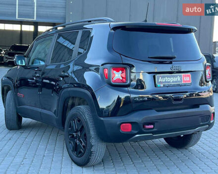 Черный Джип Ренегат, объемом двигателя 2.4 л и пробегом 76 тыс. км за 12990 $, фото 5 на Automoto.ua