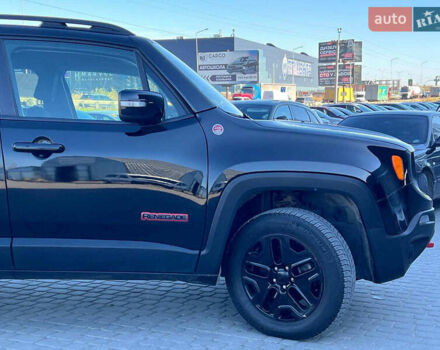 Черный Джип Ренегат, объемом двигателя 2.4 л и пробегом 76 тыс. км за 12990 $, фото 10 на Automoto.ua