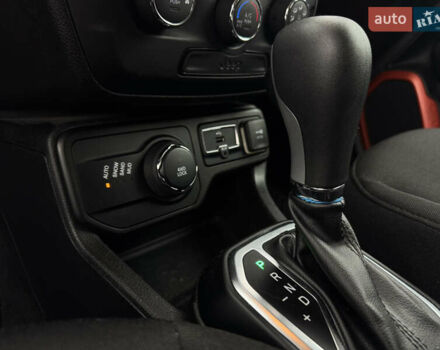 Черный Джип Ренегат, объемом двигателя 2.36 л и пробегом 244 тыс. км за 13300 $, фото 13 на Automoto.ua