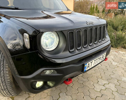Чорний Джип Ренегат, об'ємом двигуна 2.36 л та пробігом 97 тис. км за 16100 $, фото 10 на Automoto.ua