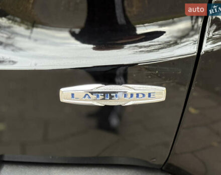 Чорний Джип Ренегат, об'ємом двигуна 2.4 л та пробігом 143 тис. км за 13500 $, фото 25 на Automoto.ua