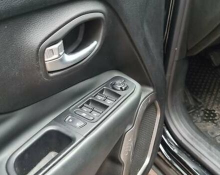 Черный Джип Ренегат, объемом двигателя 2.4 л и пробегом 118 тыс. км за 13900 $, фото 29 на Automoto.ua