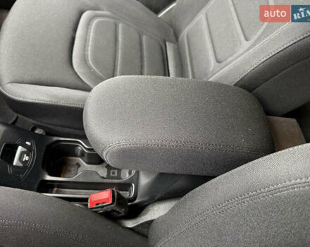 Чорний Джип Ренегат, об'ємом двигуна 2.4 л та пробігом 143 тис. км за 13500 $, фото 45 на Automoto.ua