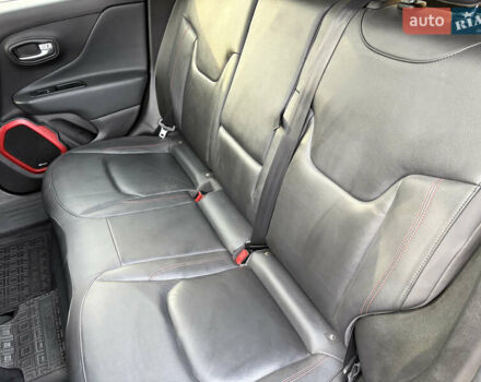 Чорний Джип Ренегат, об'ємом двигуна 2.36 л та пробігом 97 тис. км за 16100 $, фото 34 на Automoto.ua