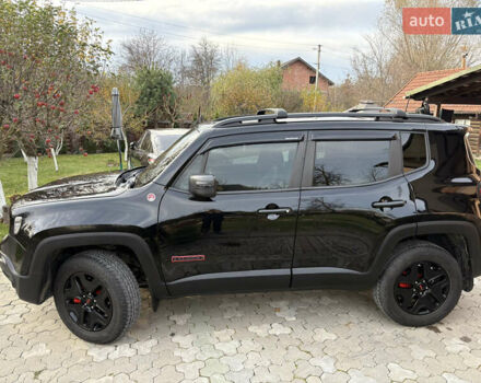 Чорний Джип Ренегат, об'ємом двигуна 2.36 л та пробігом 97 тис. км за 16100 $, фото 3 на Automoto.ua