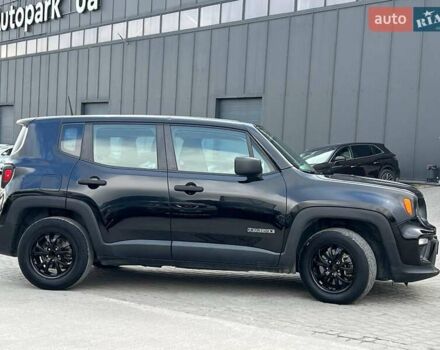 Черный Джип Ренегат, объемом двигателя 2.4 л и пробегом 152 тыс. км за 10990 $, фото 8 на Automoto.ua