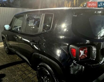 Чорний Джип Ренегат, об'ємом двигуна 2.36 л та пробігом 71 тис. км за 13999 $, фото 4 на Automoto.ua