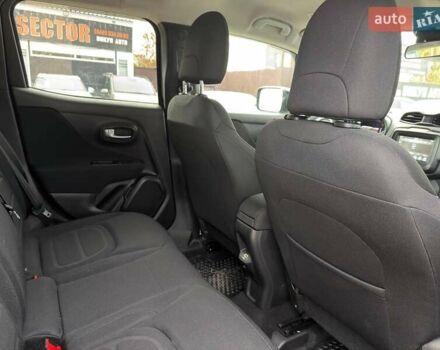 Чорний Джип Ренегат, об'ємом двигуна 2.36 л та пробігом 48 тис. км за 14800 $, фото 15 на Automoto.ua