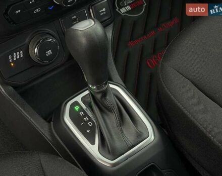 Чорний Джип Ренегат, об'ємом двигуна 2.36 л та пробігом 48 тис. км за 14800 $, фото 34 на Automoto.ua