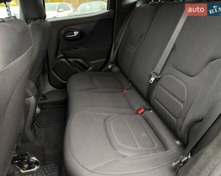 Чорний Джип Ренегат, об'ємом двигуна 2.36 л та пробігом 48 тис. км за 14800 $, фото 12 на Automoto.ua