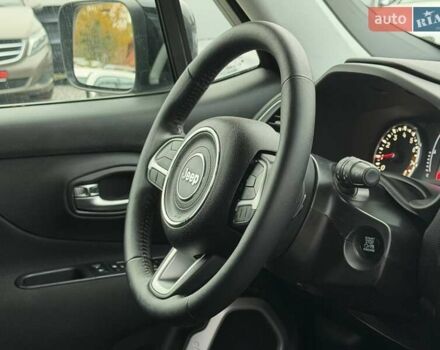Чорний Джип Ренегат, об'ємом двигуна 2.36 л та пробігом 48 тис. км за 14800 $, фото 26 на Automoto.ua