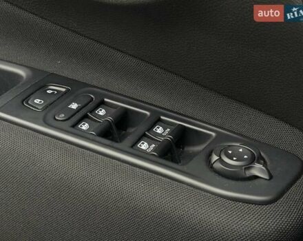 Чорний Джип Ренегат, об'ємом двигуна 2.36 л та пробігом 48 тис. км за 14800 $, фото 39 на Automoto.ua