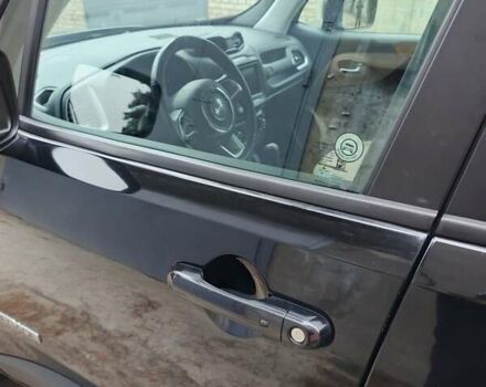 Черный Джип Ренегат, объемом двигателя 0 л и пробегом 110 тыс. км за 14000 $, фото 6 на Automoto.ua