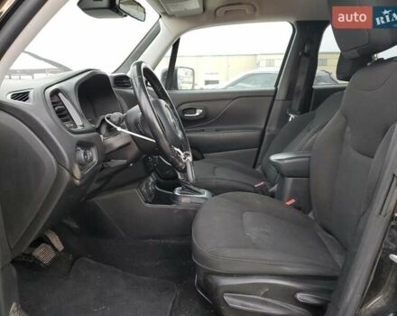 Чорний Джип Ренегат, об'ємом двигуна 0 л та пробігом 70 тис. км за 3000 $, фото 6 на Automoto.ua