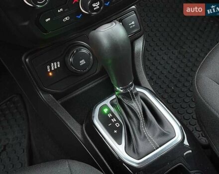 Чорний Джип Ренегат, об'ємом двигуна 2.36 л та пробігом 43 тис. км за 16850 $, фото 35 на Automoto.ua