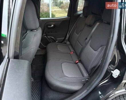 Чорний Джип Ренегат, об'ємом двигуна 2.36 л та пробігом 43 тис. км за 16850 $, фото 32 на Automoto.ua