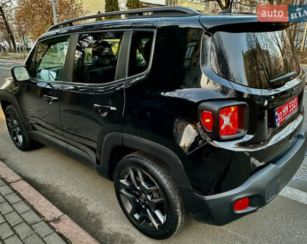 Черный Джип Ренегат, объемом двигателя 0 л и пробегом 46 тыс. км за 17800 $, фото 5 на Automoto.ua
