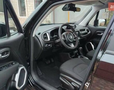 Чорний Джип Ренегат, об'ємом двигуна 2.4 л та пробігом 117 тис. км за 13999 $, фото 19 на Automoto.ua