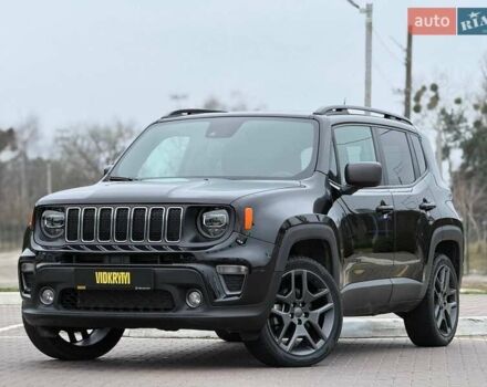 Чорний Джип Ренегат, об'ємом двигуна 2.36 л та пробігом 43 тис. км за 16850 $, фото 3 на Automoto.ua