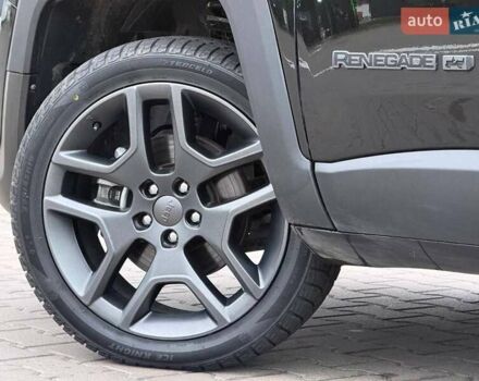 Чорний Джип Ренегат, об'ємом двигуна 2.36 л та пробігом 43 тис. км за 16850 $, фото 15 на Automoto.ua