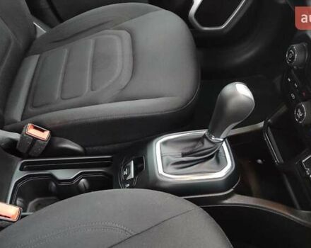 Чорний Джип Ренегат, об'ємом двигуна 2.4 л та пробігом 117 тис. км за 13999 $, фото 27 на Automoto.ua