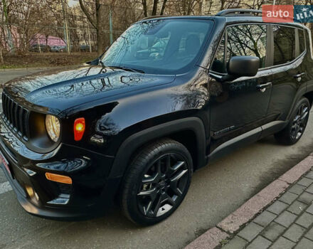 Черный Джип Ренегат, объемом двигателя 0 л и пробегом 46 тыс. км за 17800 $, фото 2 на Automoto.ua