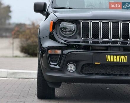 Чорний Джип Ренегат, об'ємом двигуна 2.36 л та пробігом 43 тис. км за 16850 $, фото 5 на Automoto.ua