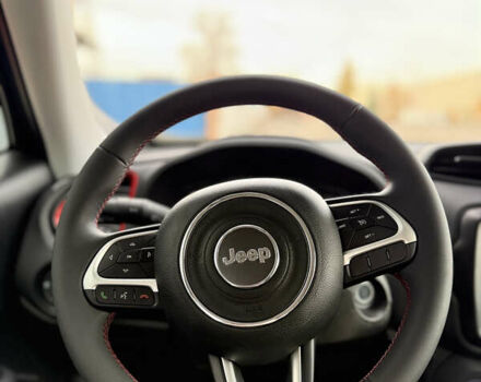 Чорний Джип Ренегат, об'ємом двигуна 1.37 л та пробігом 10 тис. км за 18500 $, фото 17 на Automoto.ua