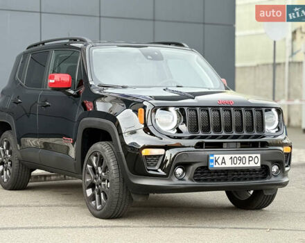 Чорний Джип Ренегат, об'ємом двигуна 1.37 л та пробігом 10 тис. км за 18500 $, фото 2 на Automoto.ua
