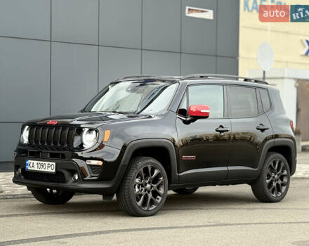 Чорний Джип Ренегат, об'ємом двигуна 1.37 л та пробігом 10 тис. км за 18500 $, фото 5 на Automoto.ua