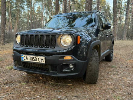 Джип Ренегат 2016 у Черкасах на Automoto.ua Чорний Джип Ренегат, об'ємом двигуна 2.4 л та пробігом 138 тис. км за 14000 $, фото 1 на Automoto.ua