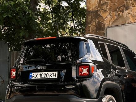 Черный Джип Ренегат, объемом двигателя 2.4 л и пробегом 128 тыс. км за 14000 $, фото 1 на Automoto.ua