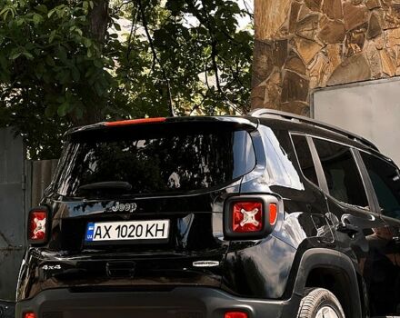 Черный Джип Ренегат, объемом двигателя 2.4 л и пробегом 128 тыс. км за 14000 $, фото 1 на Automoto.ua