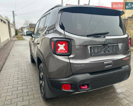 Коричневый Джип Ренегат, объемом двигателя 1.3 л и пробегом 157 тыс. км за 16400 $, фото 5 на Automoto.ua