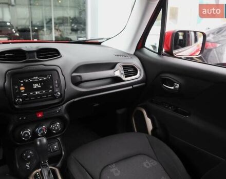 Червоний Джип Ренегат, об'ємом двигуна 2.36 л та пробігом 168 тис. км за 12900 $, фото 14 на Automoto.ua