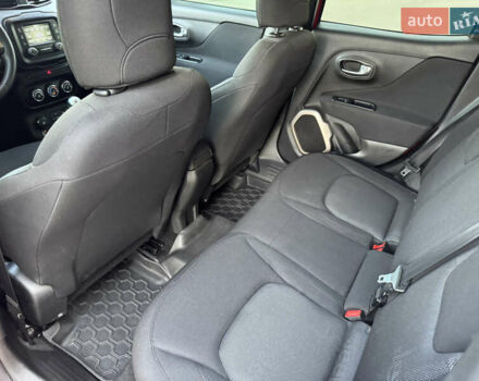 Красный Джип Ренегат, объемом двигателя 1.4 л и пробегом 67 тыс. км за 11450 $, фото 16 на Automoto.ua