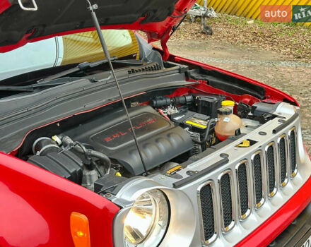 Красный Джип Ренегат, объемом двигателя 2.36 л и пробегом 88 тыс. км за 10900 $, фото 52 на Automoto.ua